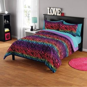 Rainbow Zebra Print Two-sided Comforter set with pillowcase